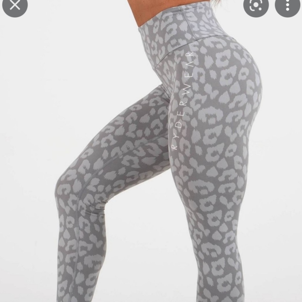 Ryderwear Scrunch Butt Leopard Leggings - Sz M